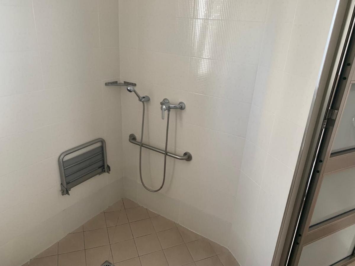 Hostal Tarifa -Recepcion Abierta Las 24H- 외부 사진