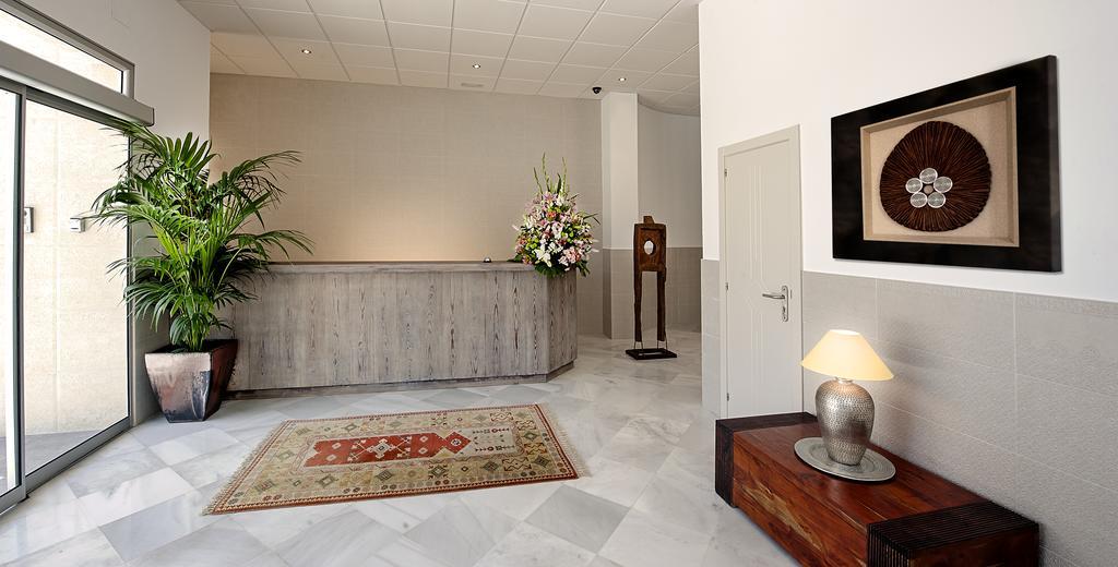 Hostal Tarifa -Recepcion Abierta Las 24H- 외부 사진