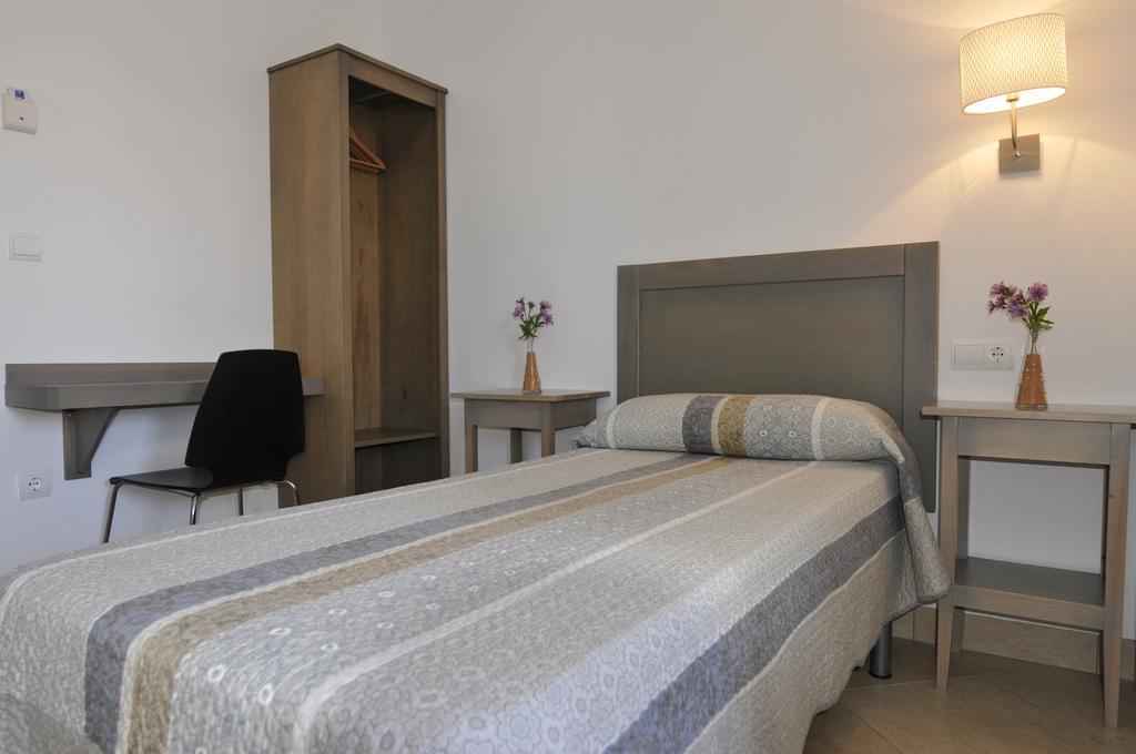 Hostal Tarifa -Recepcion Abierta Las 24H- 외부 사진