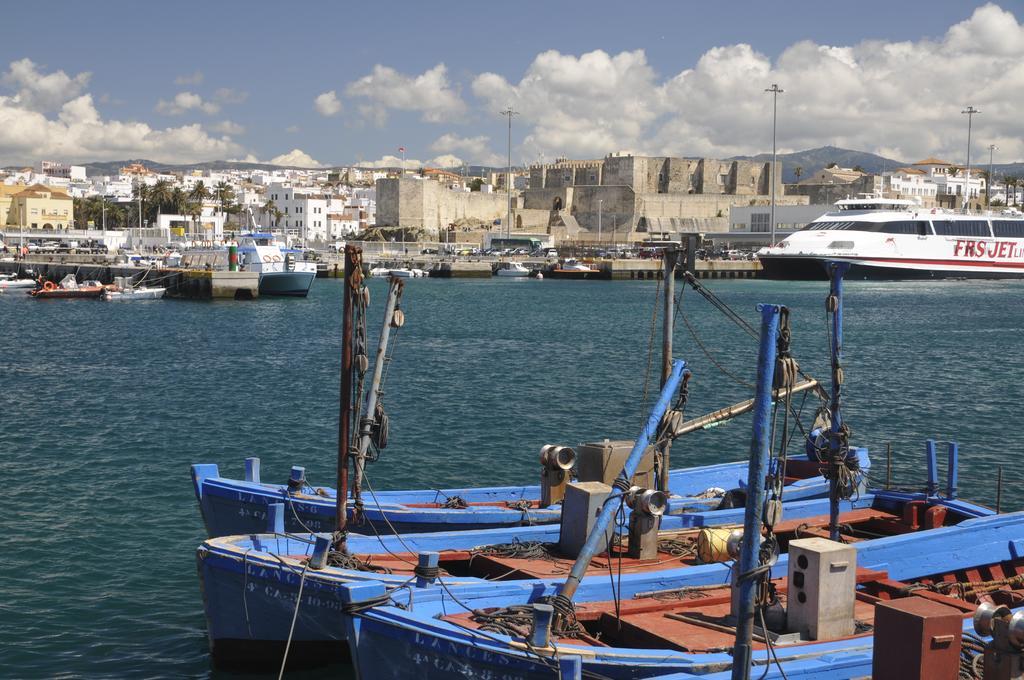 Hostal Tarifa -Recepcion Abierta Las 24H- 외부 사진