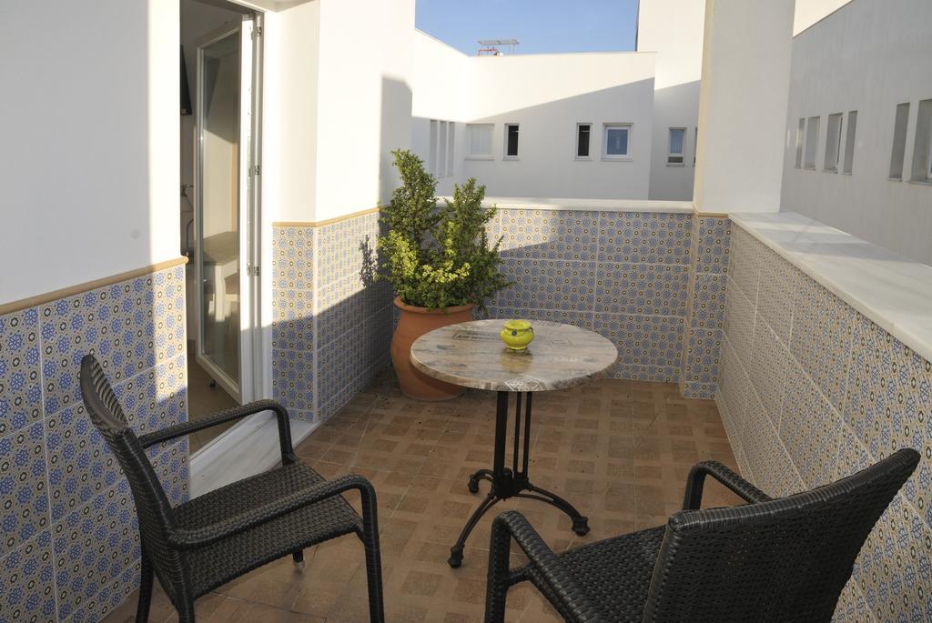 Hostal Tarifa -Recepcion Abierta Las 24H- 외부 사진