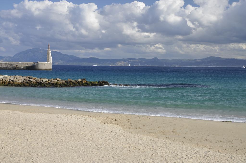 Hostal Tarifa -Recepcion Abierta Las 24H- 외부 사진